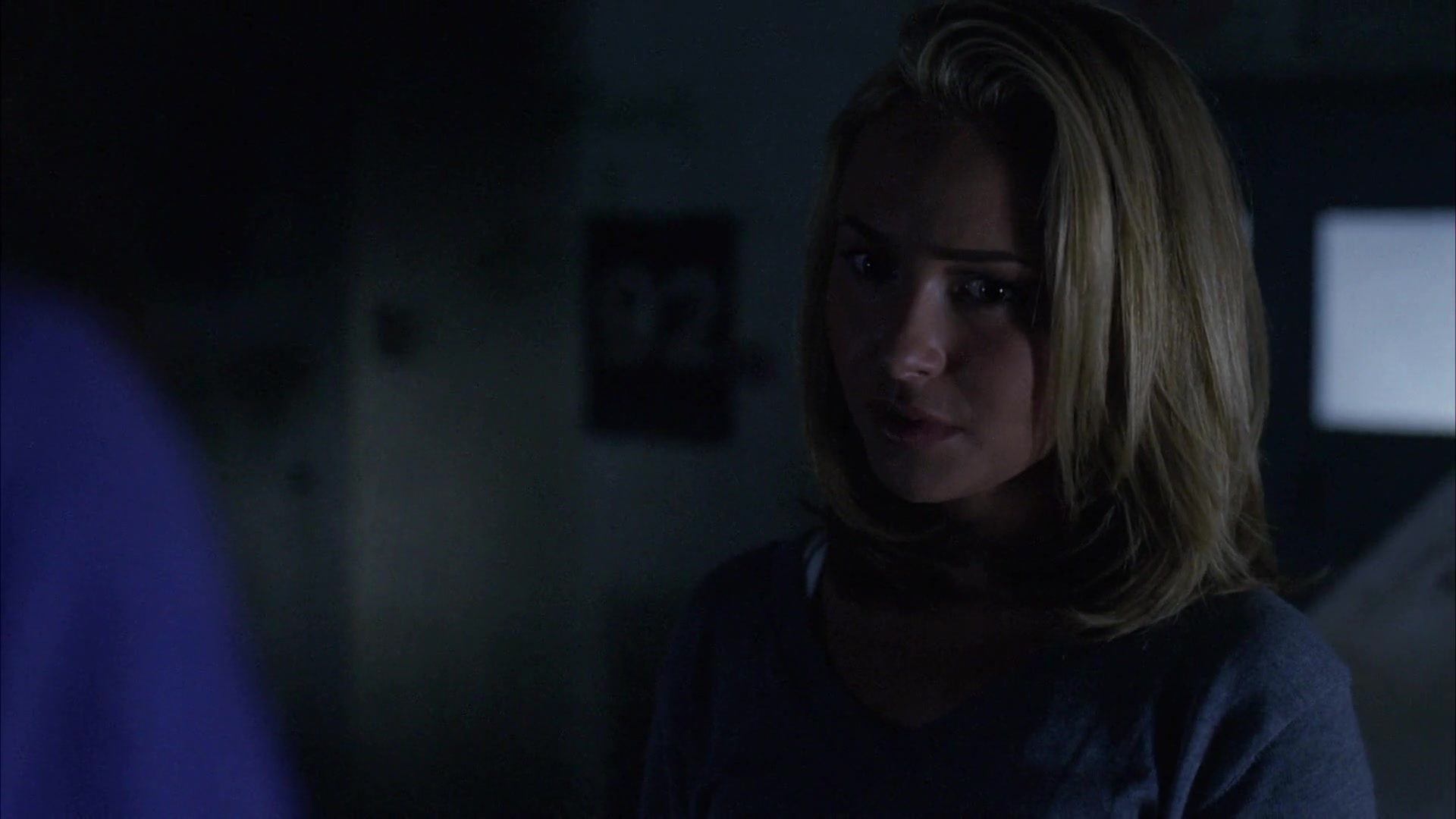 Heroes_S04E06_1080p_3952.jpg Heroes_S04E06_1080p_3952.jpg