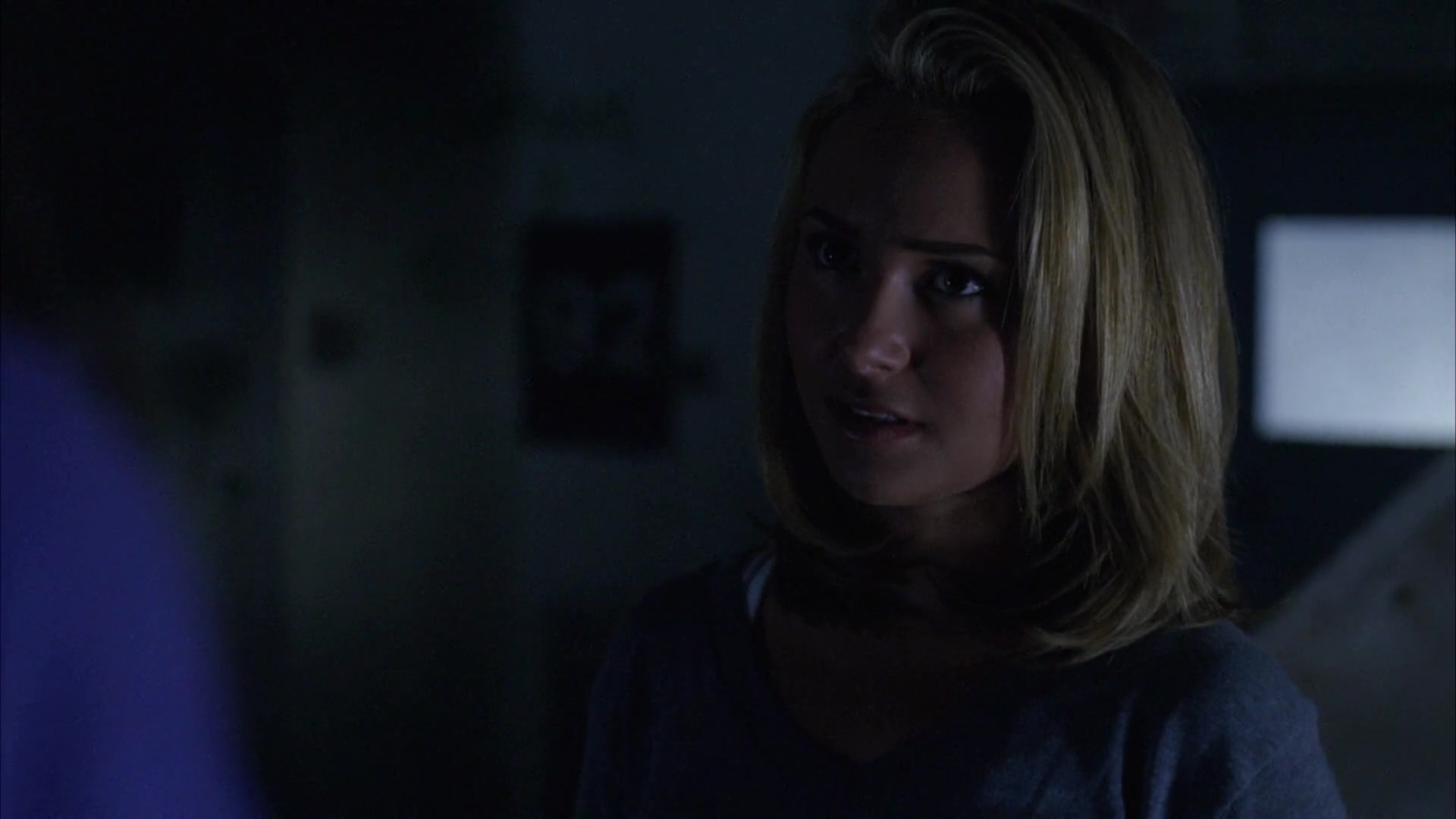 Heroes_S04E06_1080p_3956.jpg Heroes_S04E06_1080p_3956.jpg