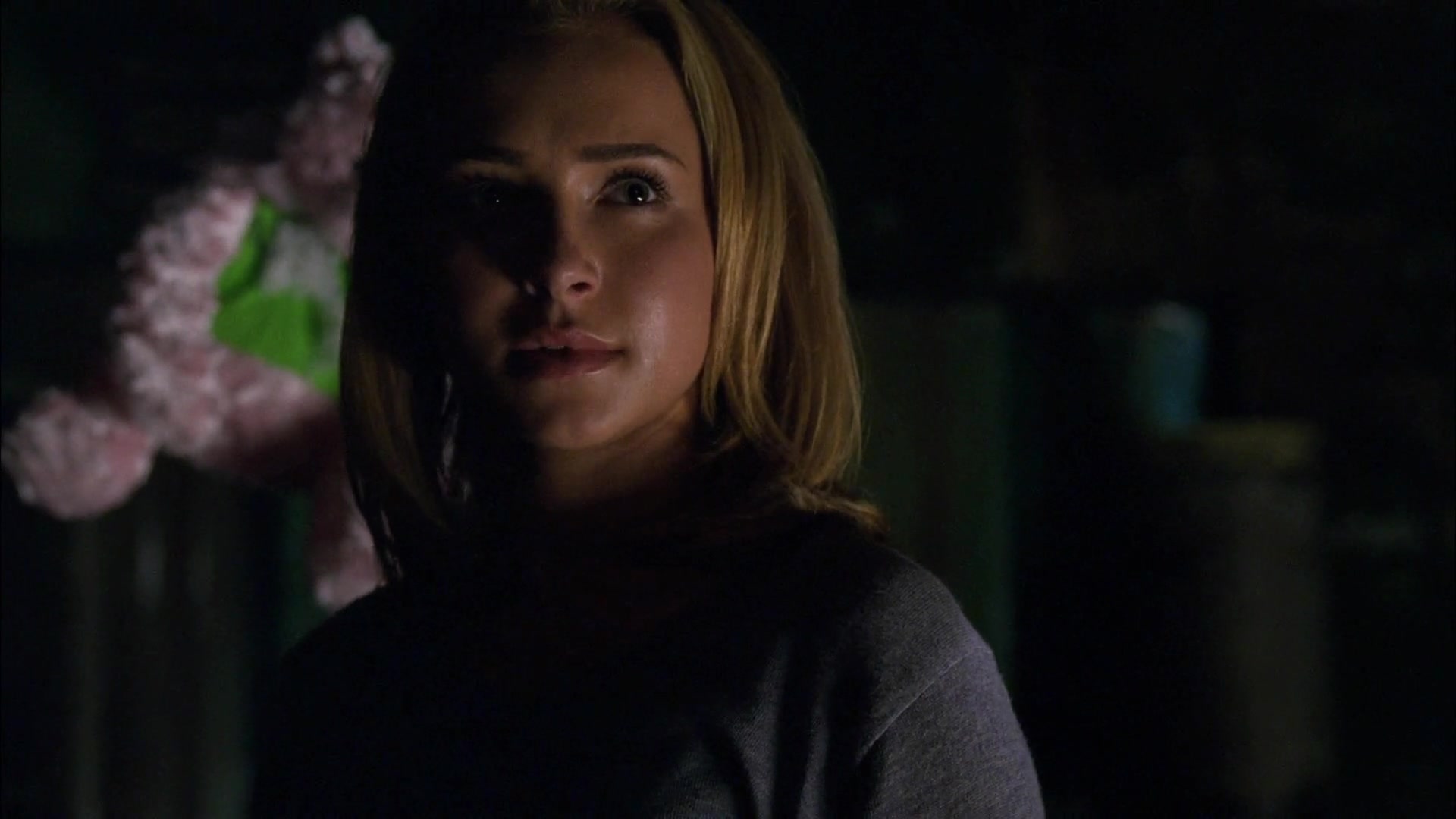 Heroes_S04E06_1080p_5058.jpg Heroes_S04E06_1080p_5058.jpg