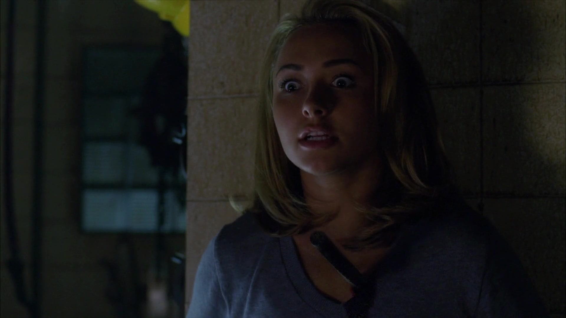 Heroes_S04E06_1080p_5213.jpg Heroes_S04E06_1080p_5213.jpg