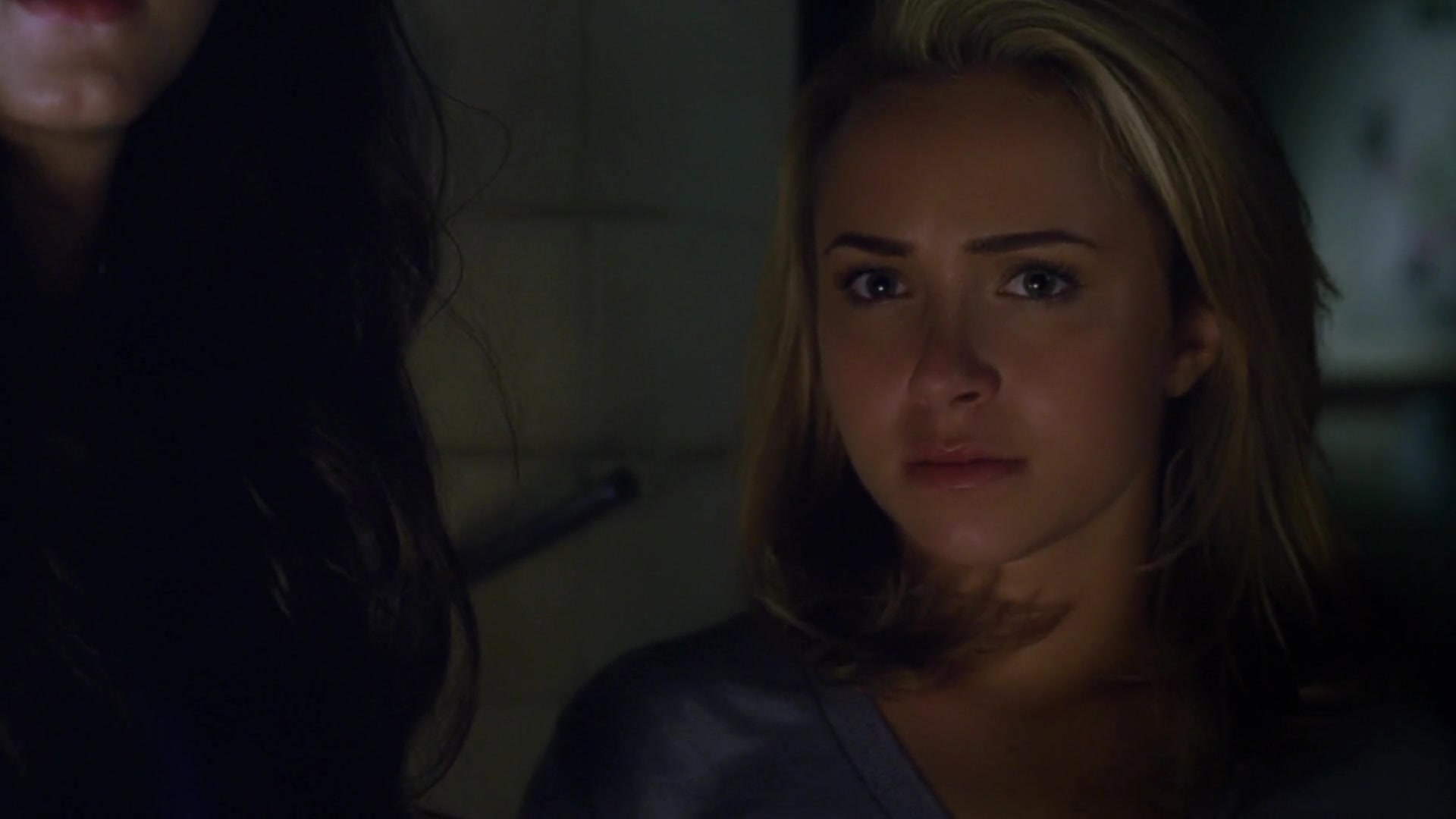 Heroes_S04E06_1080p_5271.jpg Heroes_S04E06_1080p_5271.jpg