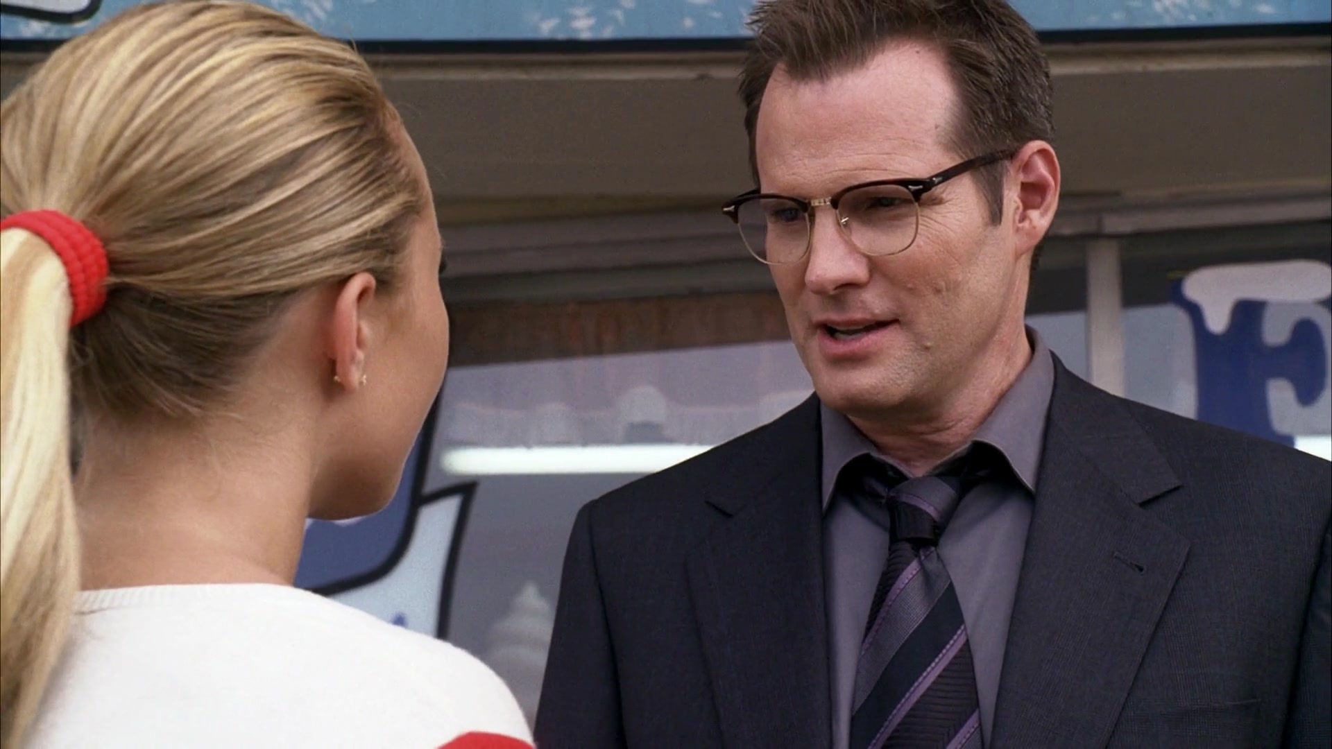 Heroes_S04E07_1080p__3695.jpg
