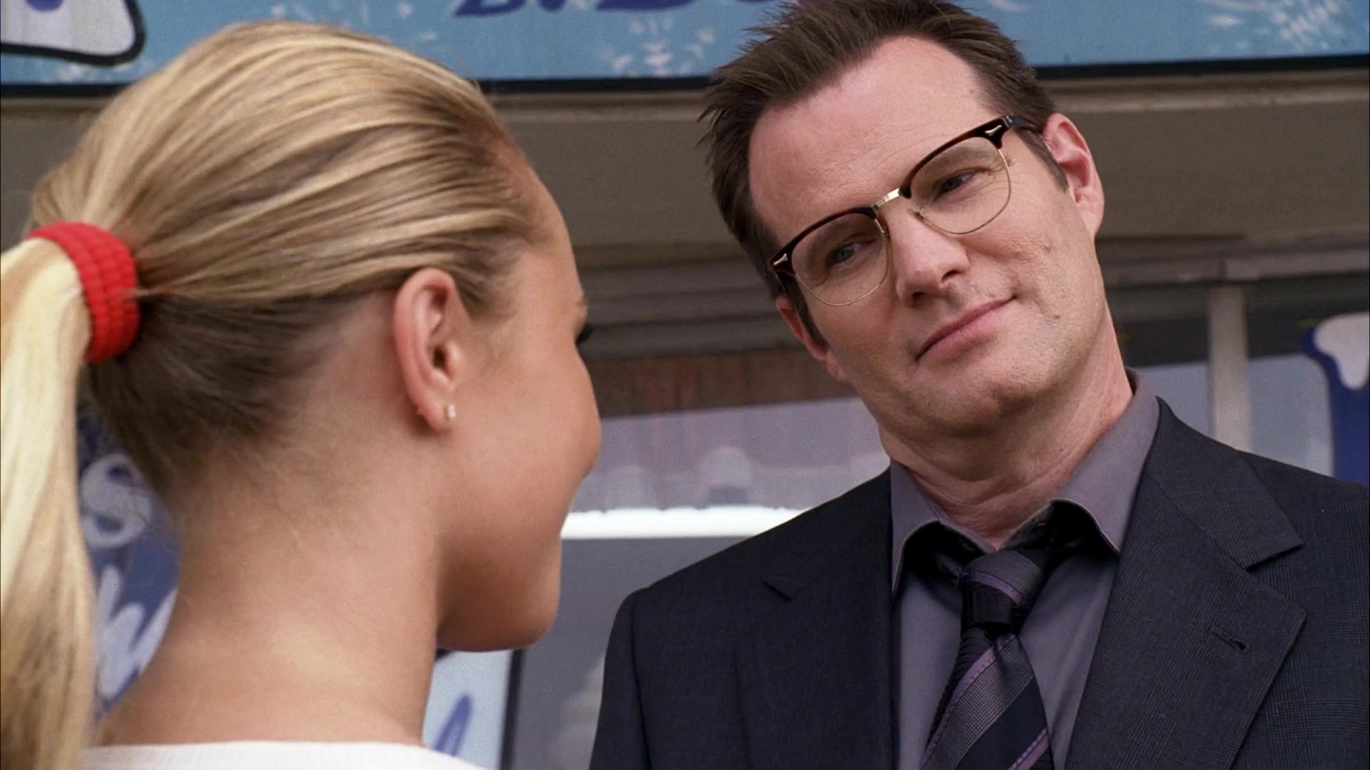 Heroes_S04E07_1080p__3702.jpg
