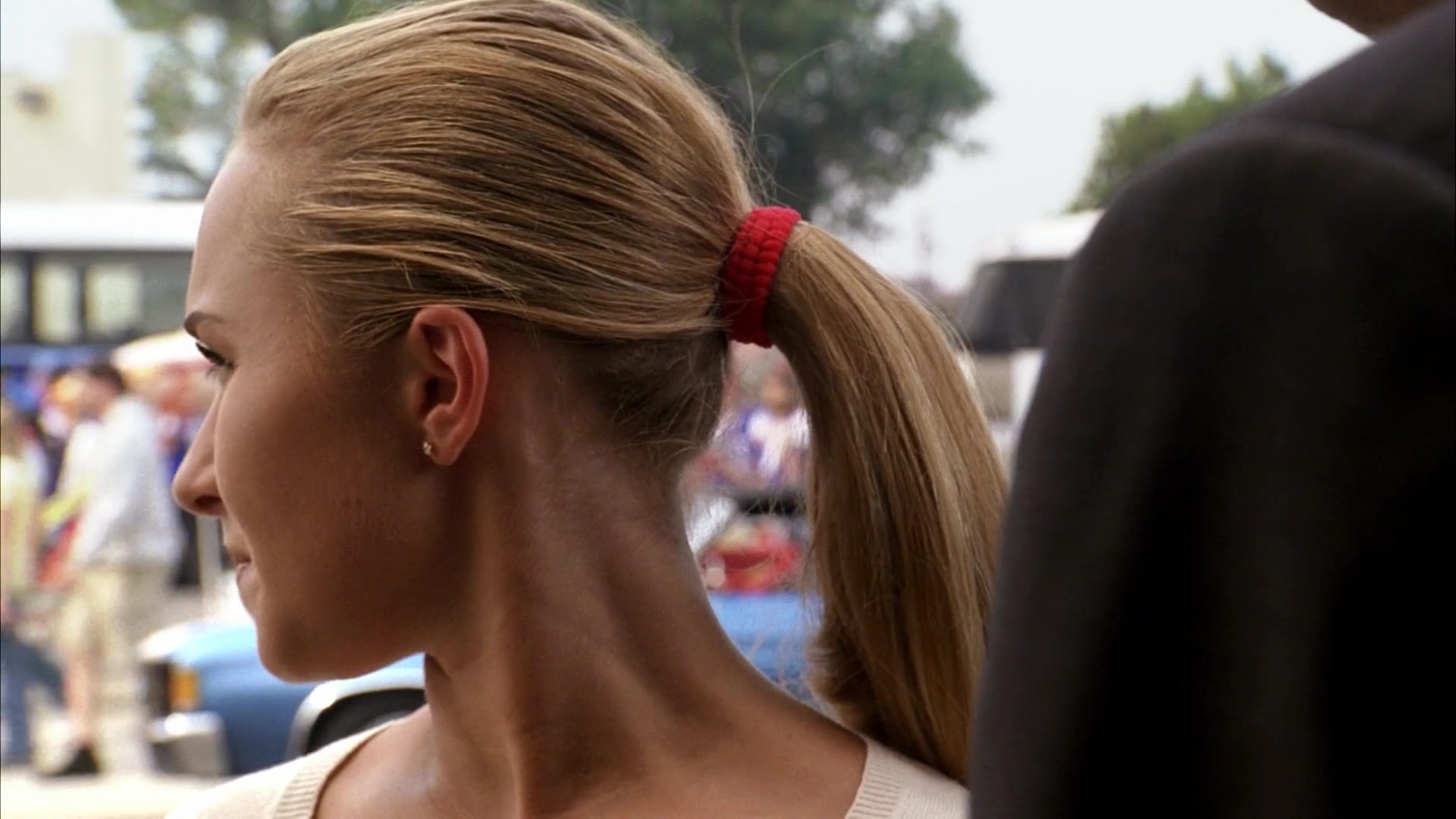 Heroes_S04E07_1080p__3719.jpg