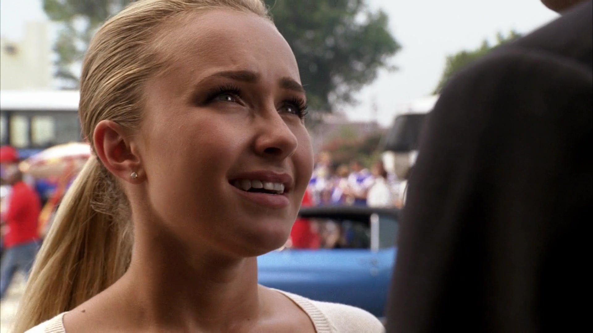 Heroes_S04E07_1080p__3723.jpg