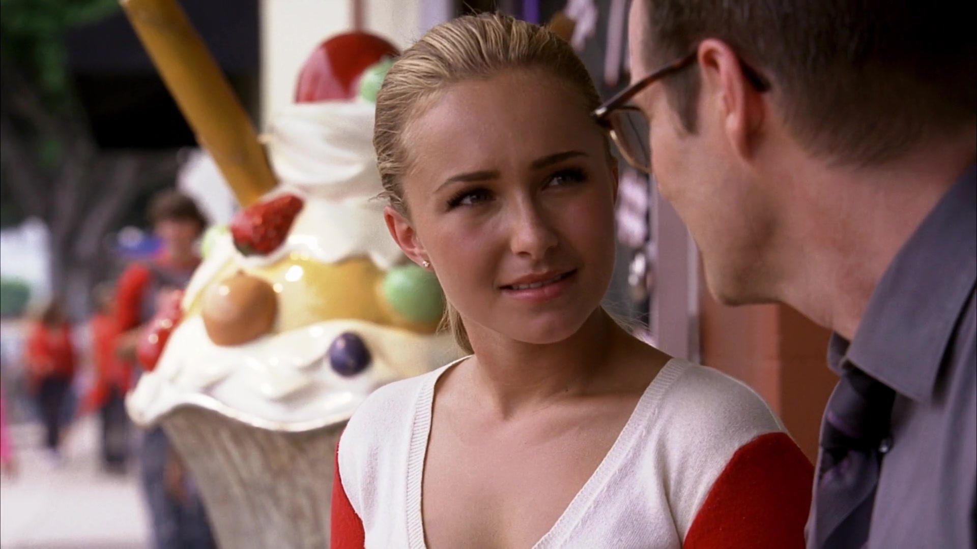Heroes_S04E07_1080p__3762.jpg