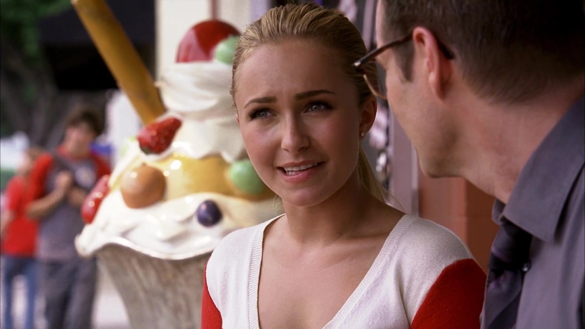 Heroes_S04E07_1080p__3766.jpg