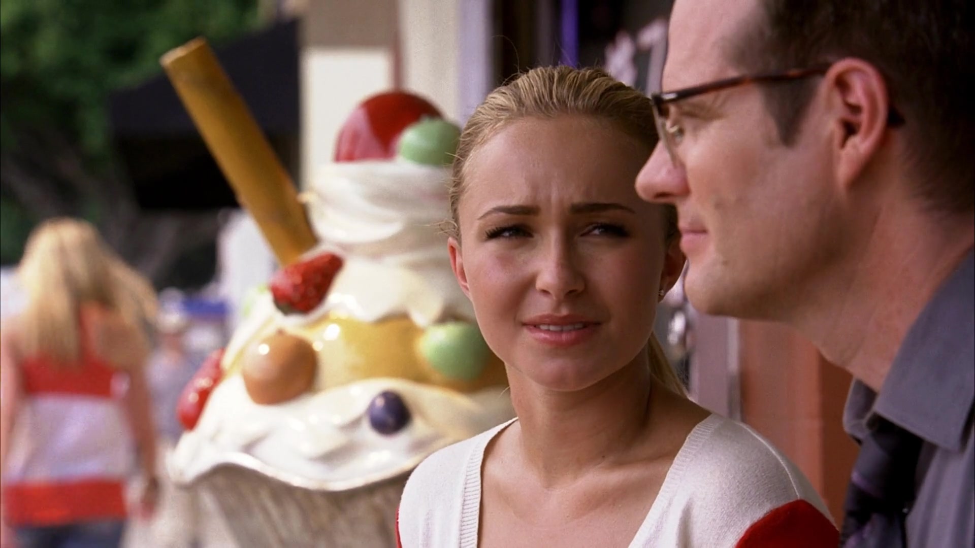 Heroes_S04E07_1080p__3807.jpg
