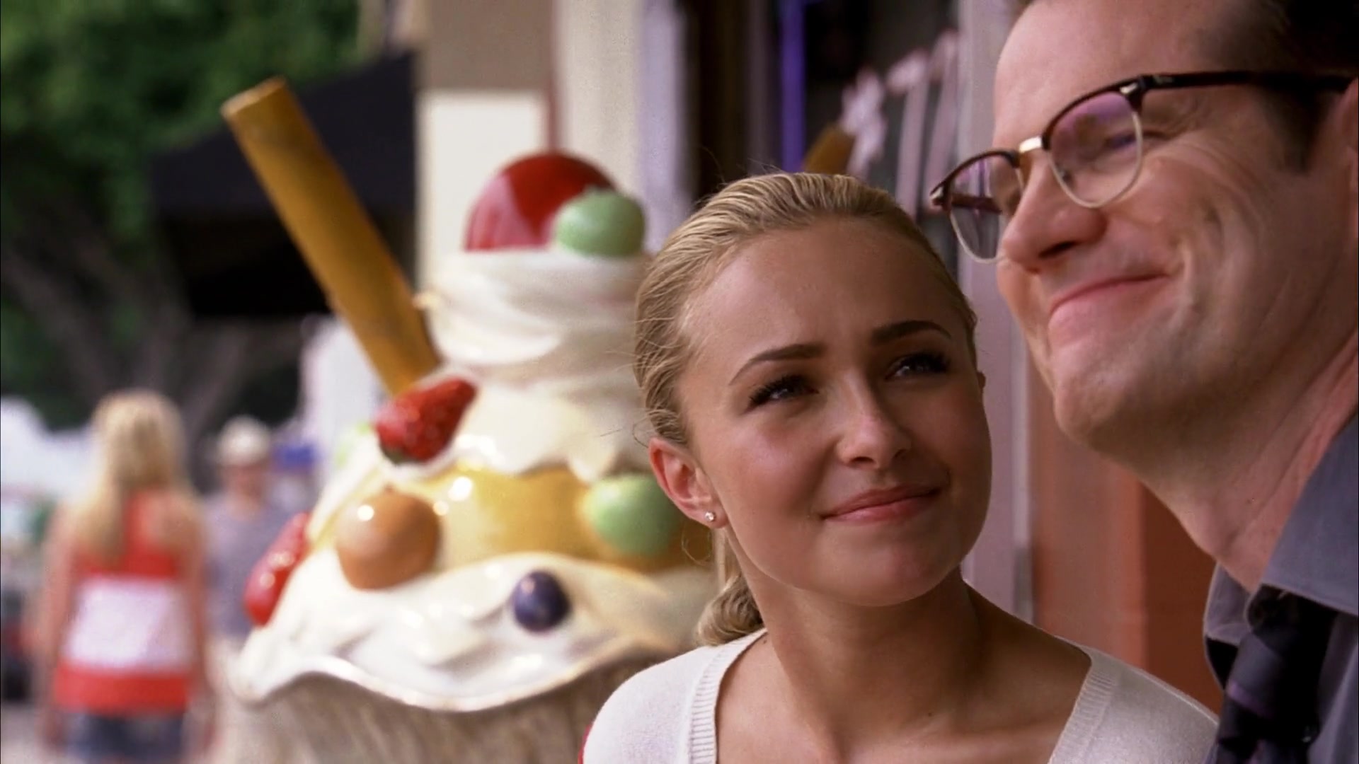 Heroes_S04E07_1080p__3816.jpg Heroes_S04E07_1080p__3816.jpg