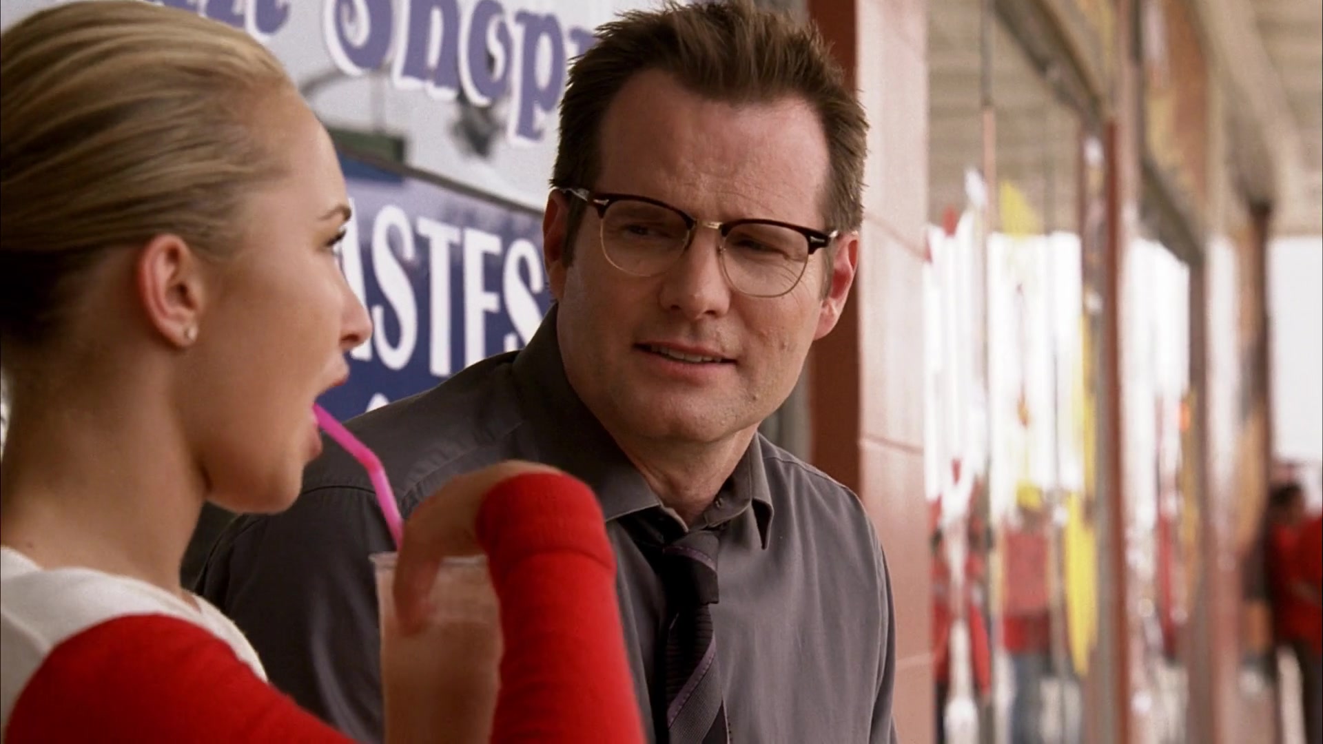 Heroes_S04E07_1080p__3845.jpg