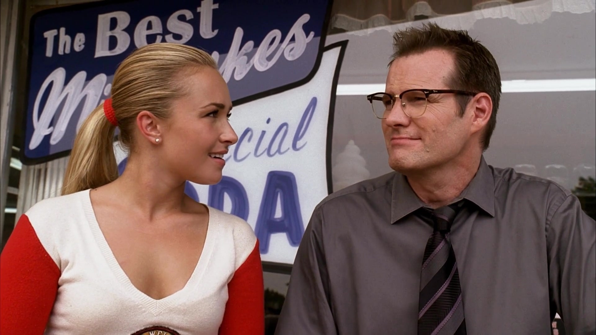 Heroes_S04E07_1080p__3895.jpg Heroes_S04E07_1080p__3895.jpg