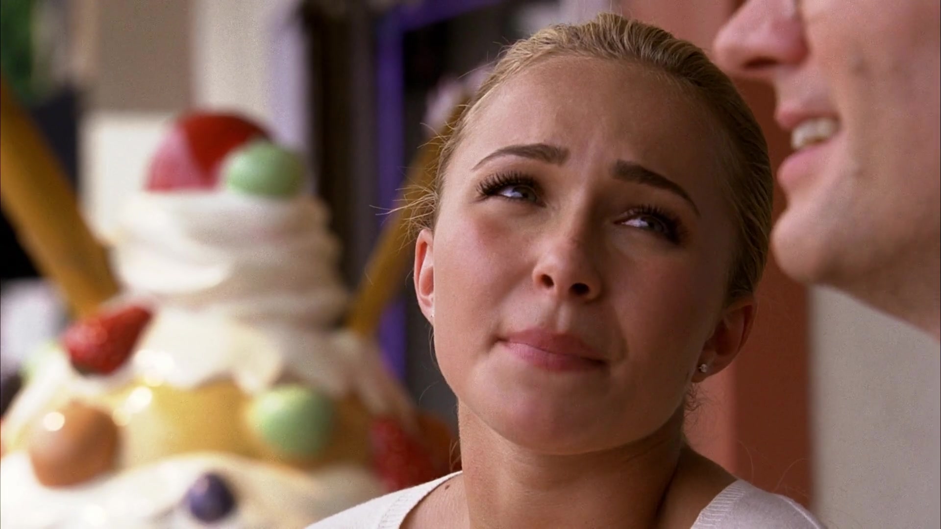 Heroes_S04E07_1080p__3939.jpg