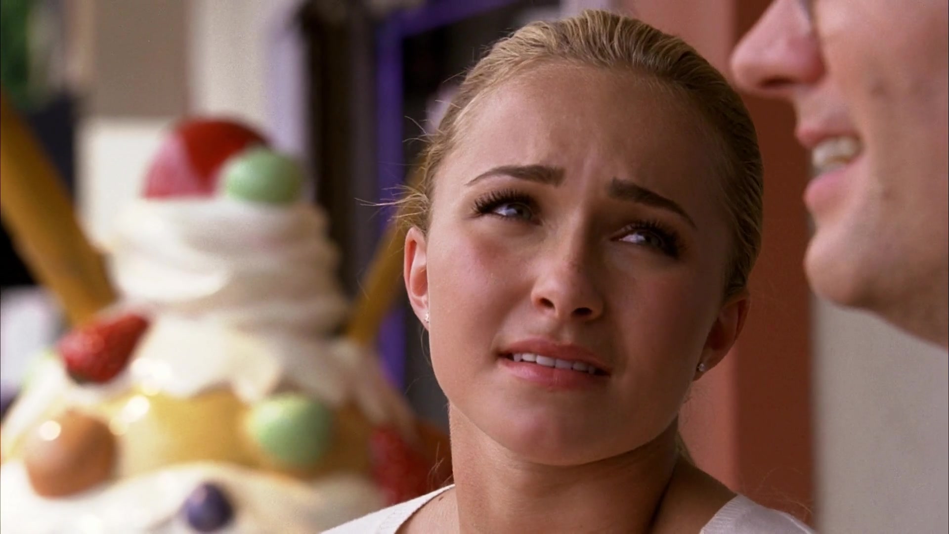 Heroes_S04E07_1080p__3940.jpg