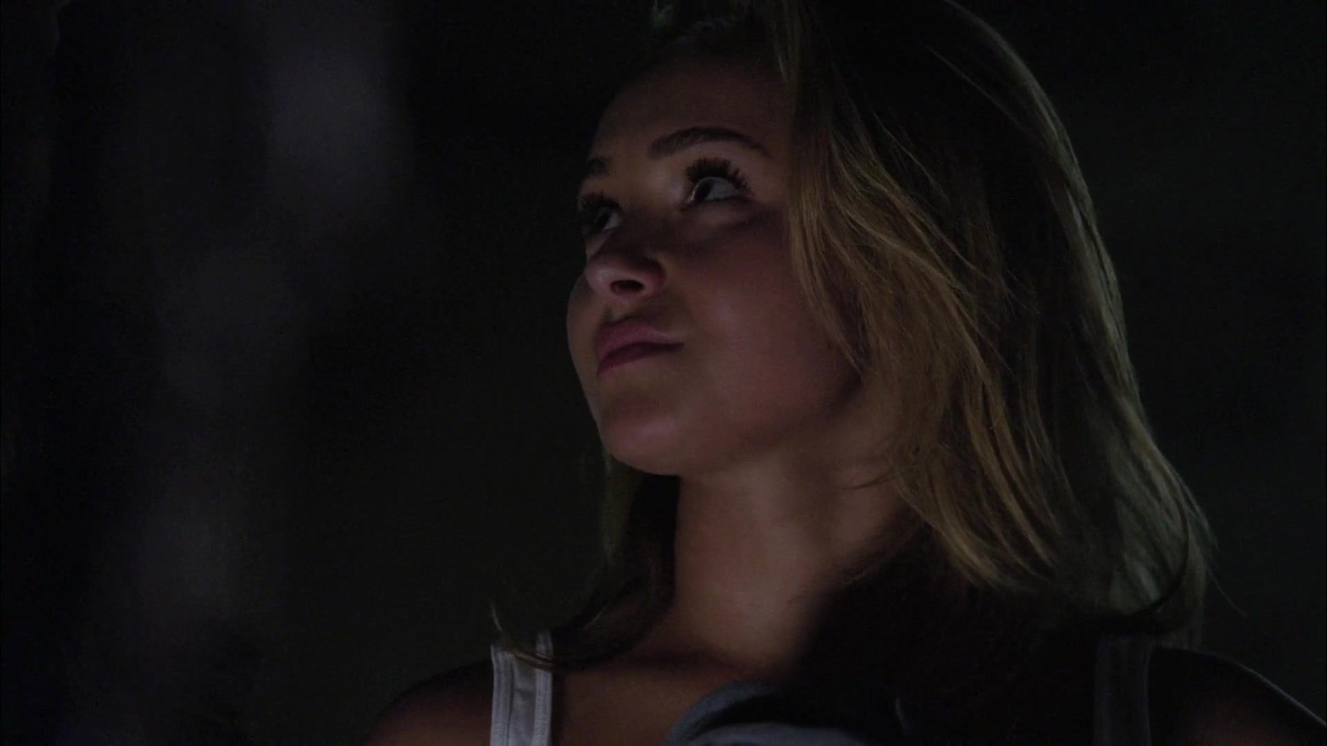 Heroes_S04E08_1080p_0202.jpg
