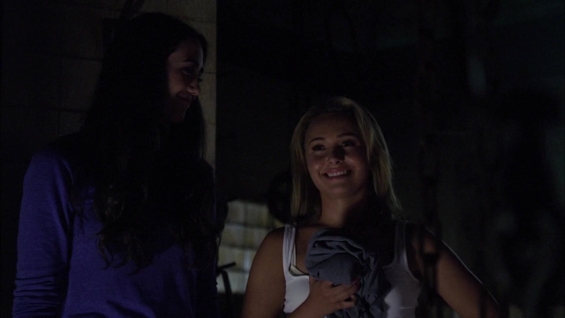 Heroes_S04E08_1080p_0221.jpg