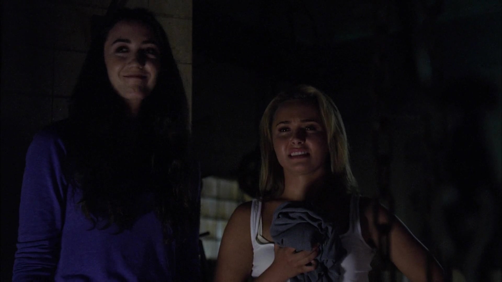Heroes_S04E08_1080p_0222.jpg Heroes_S04E08_1080p_0222.jpg