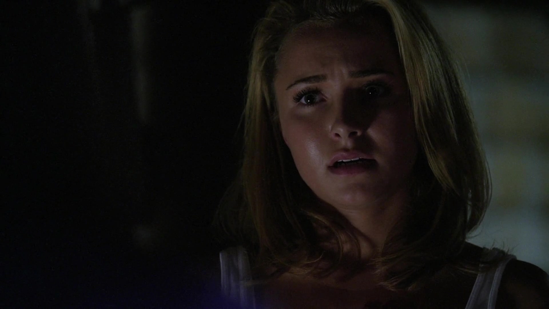 Heroes_S04E08_1080p_0311.jpg Heroes_S04E08_1080p_0311.jpg
