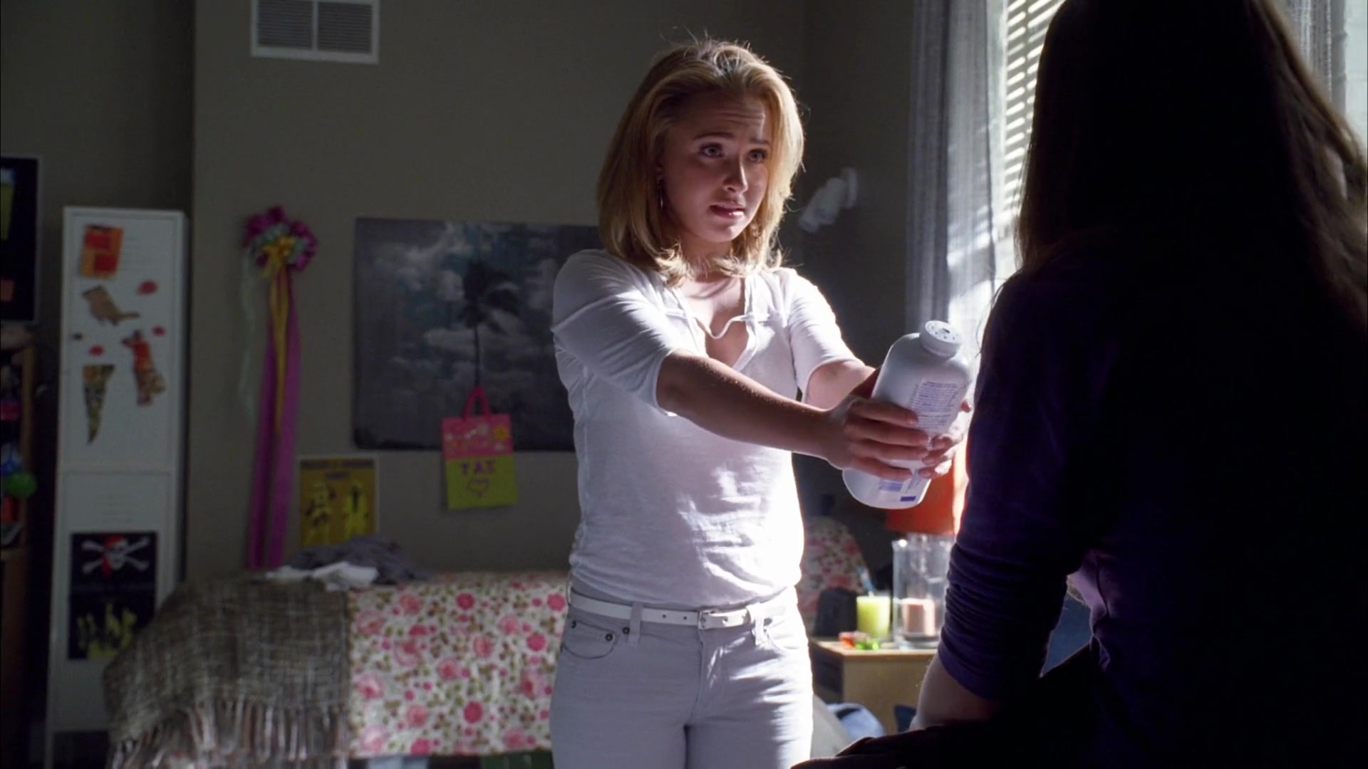 Heroes_S04E08_1080p_1282.jpg Heroes_S04E08_1080p_1282.jpg