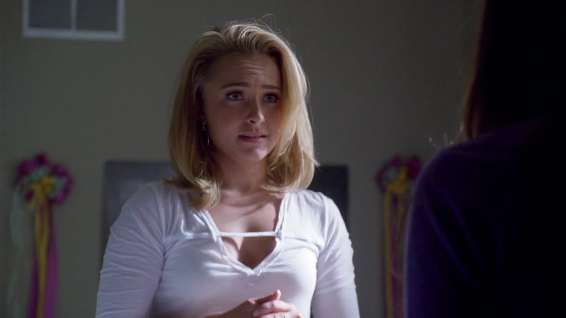 Heroes_S04E08_1080p_1293.jpg Heroes_S04E08_1080p_1293.jpg