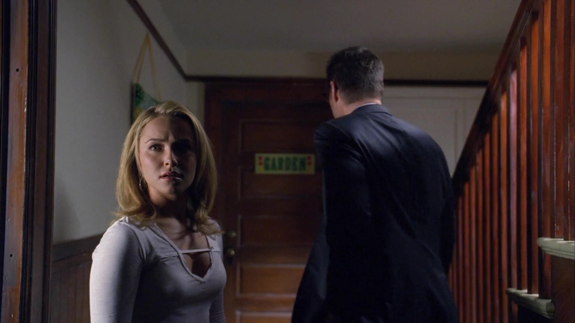 Heroes_S04E08_1080p_2216.jpg Heroes_S04E08_1080p_2216.jpg
