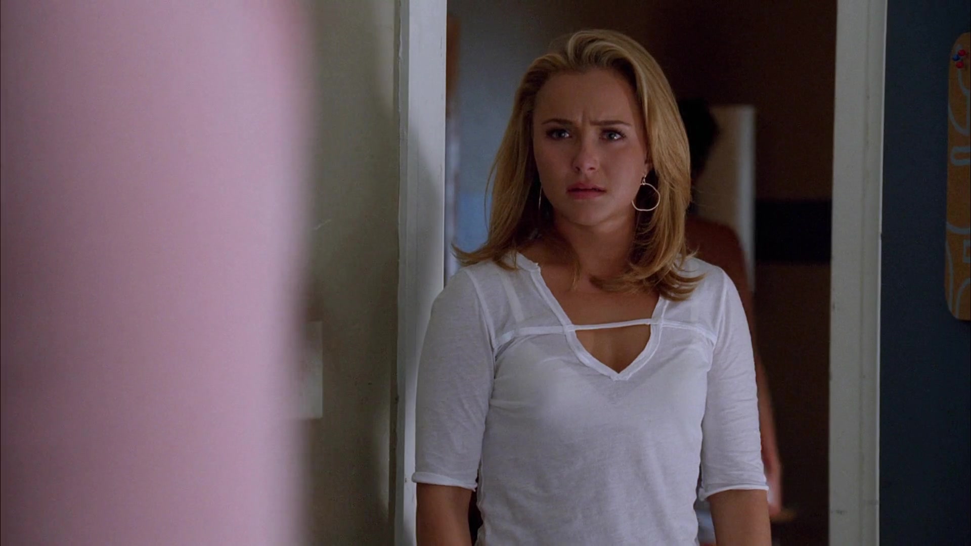 Heroes_S04E08_1080p_2665.jpg Heroes_S04E08_1080p_2665.jpg