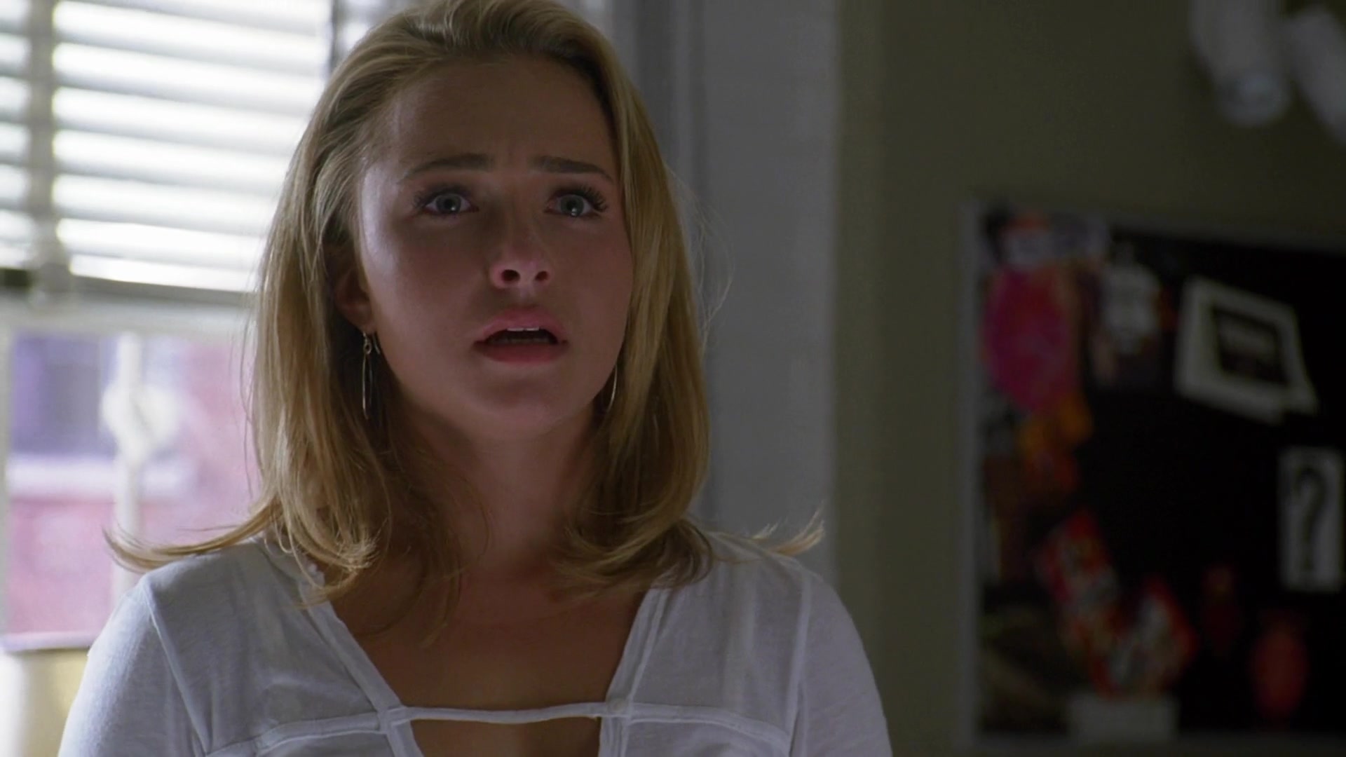Heroes_S04E08_1080p_2857.jpg Heroes_S04E08_1080p_2857.jpg