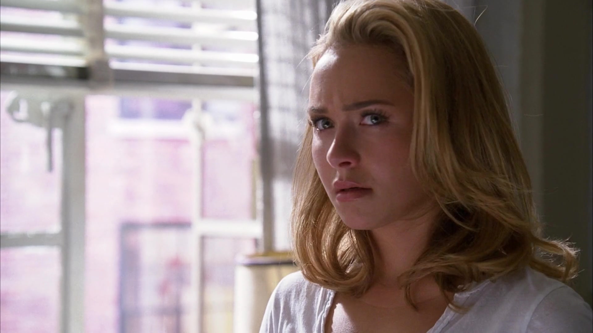 Heroes_S04E08_1080p_2989.jpg Heroes_S04E08_1080p_2989.jpg