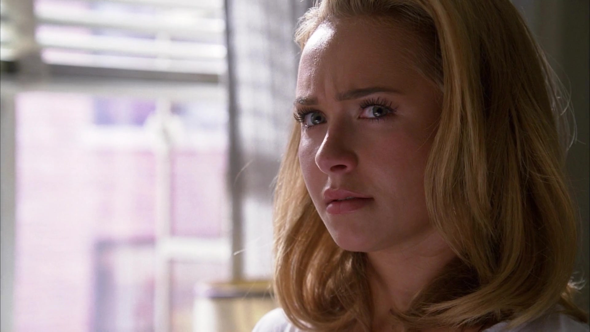 Heroes_S04E08_1080p_3034.jpg