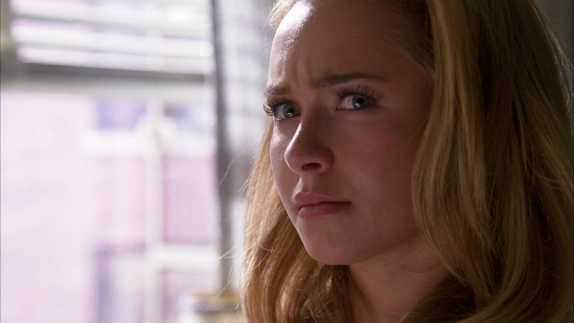 Heroes_S04E08_1080p_3055.jpg Heroes_S04E08_1080p_3055.jpg