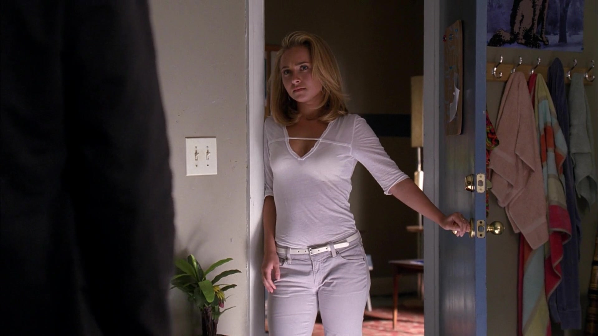 Heroes_S04E08_1080p_3536.jpg