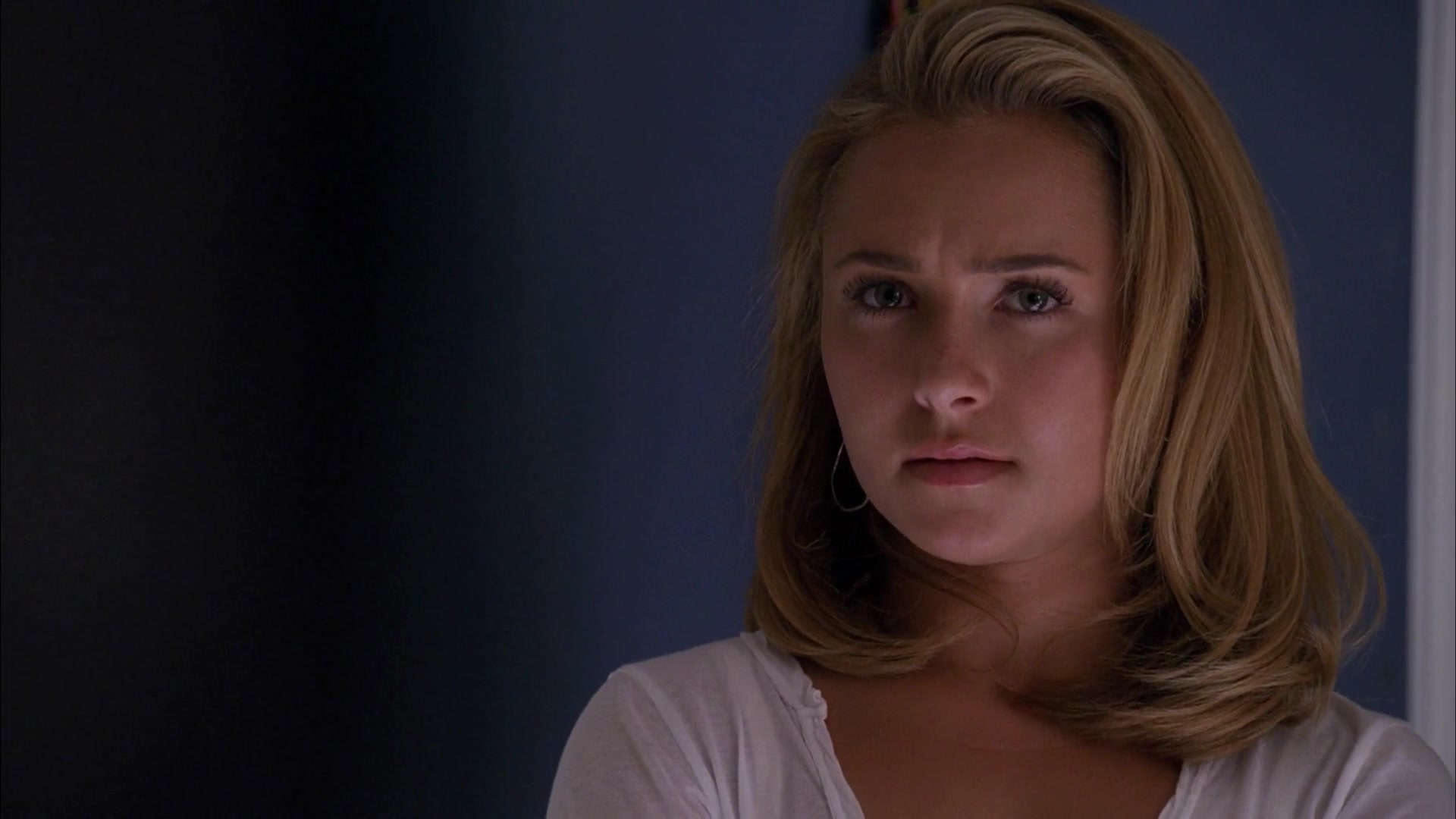 Heroes_S04E08_1080p_3749.jpg Heroes_S04E08_1080p_3749.jpg