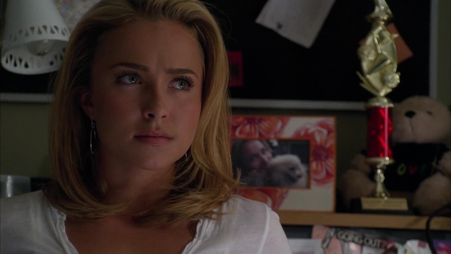 Heroes_S04E08_1080p_3944.jpg