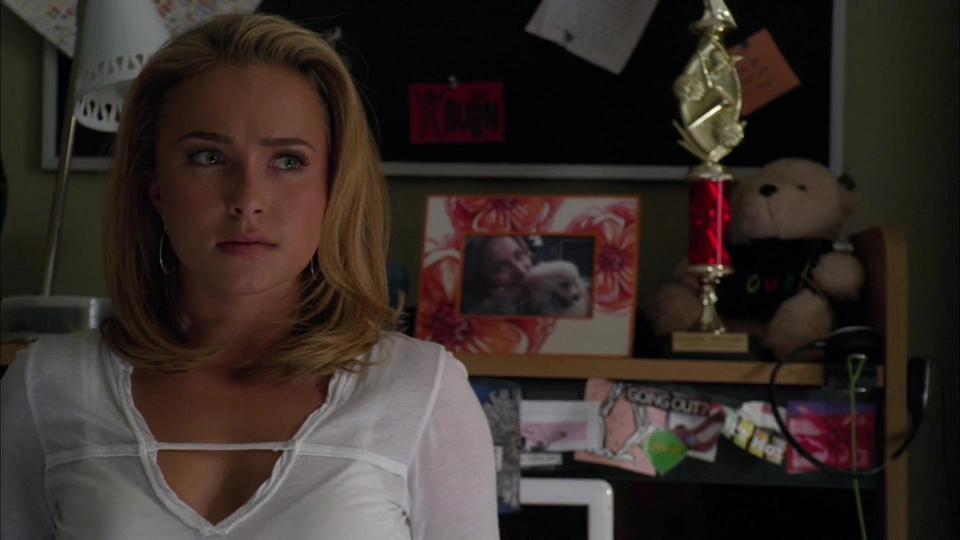 Heroes_S04E08_1080p_3949.jpg Heroes_S04E08_1080p_3949.jpg