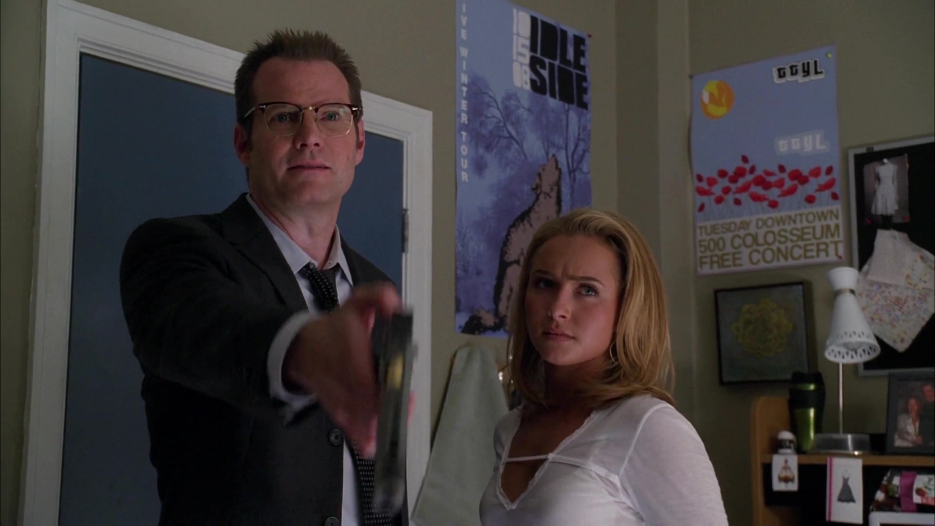 Heroes_S04E08_1080p_4092.jpg