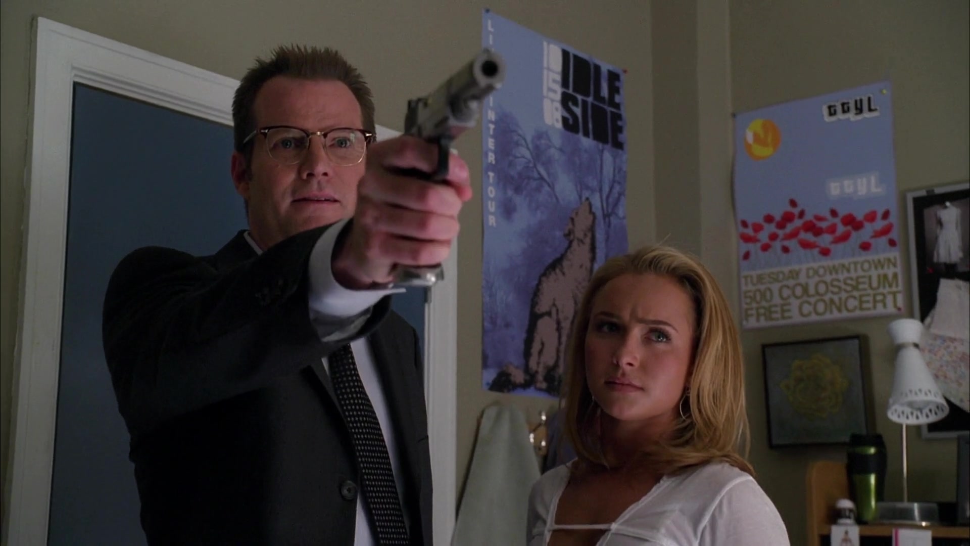 Heroes_S04E08_1080p_4094.jpg Heroes_S04E08_1080p_4094.jpg