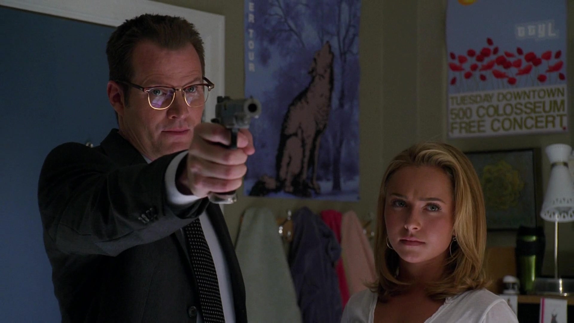 Heroes_S04E08_1080p_4116.jpg