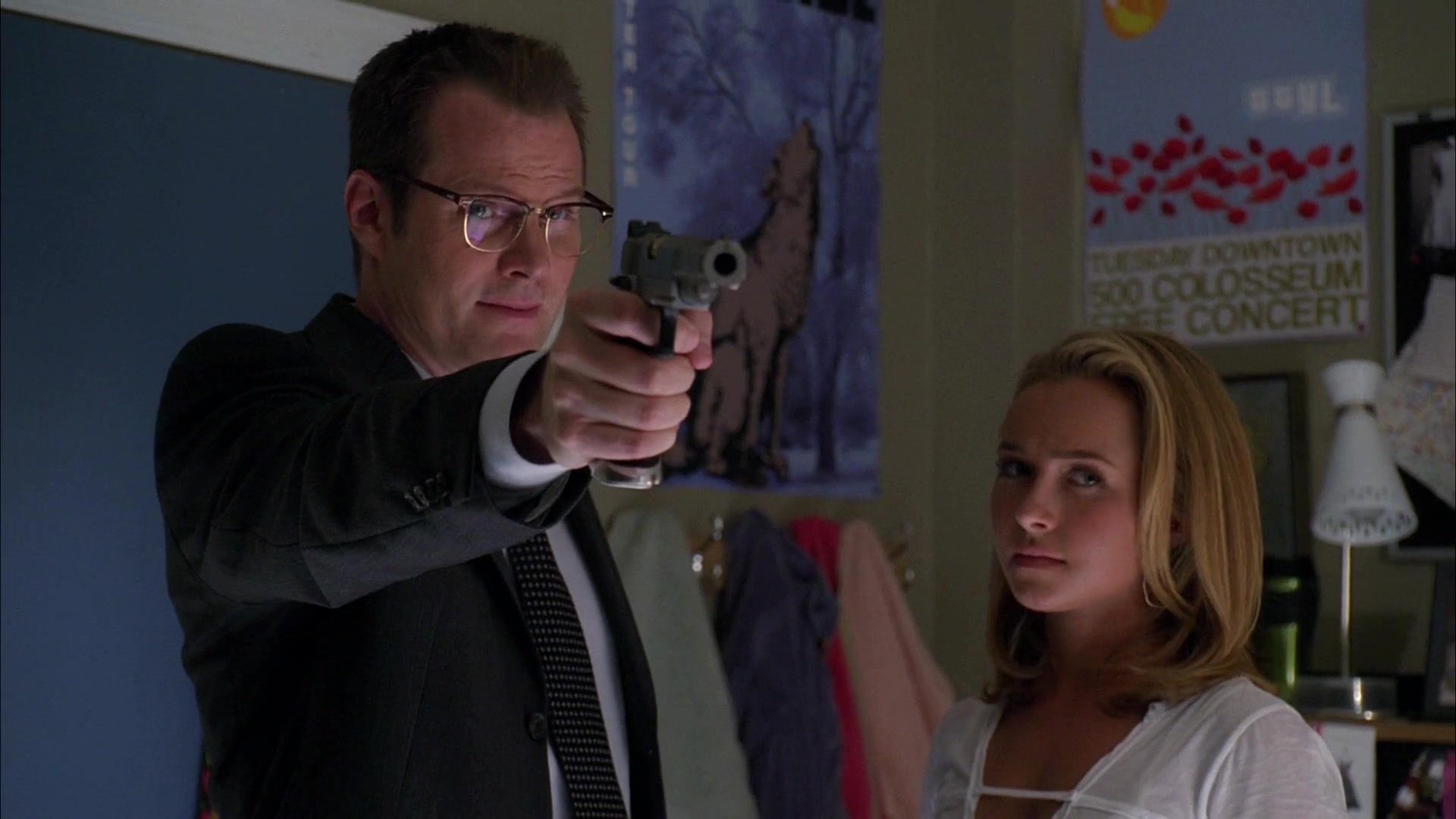 Heroes_S04E08_1080p_4132.jpg Heroes_S04E08_1080p_4132.jpg