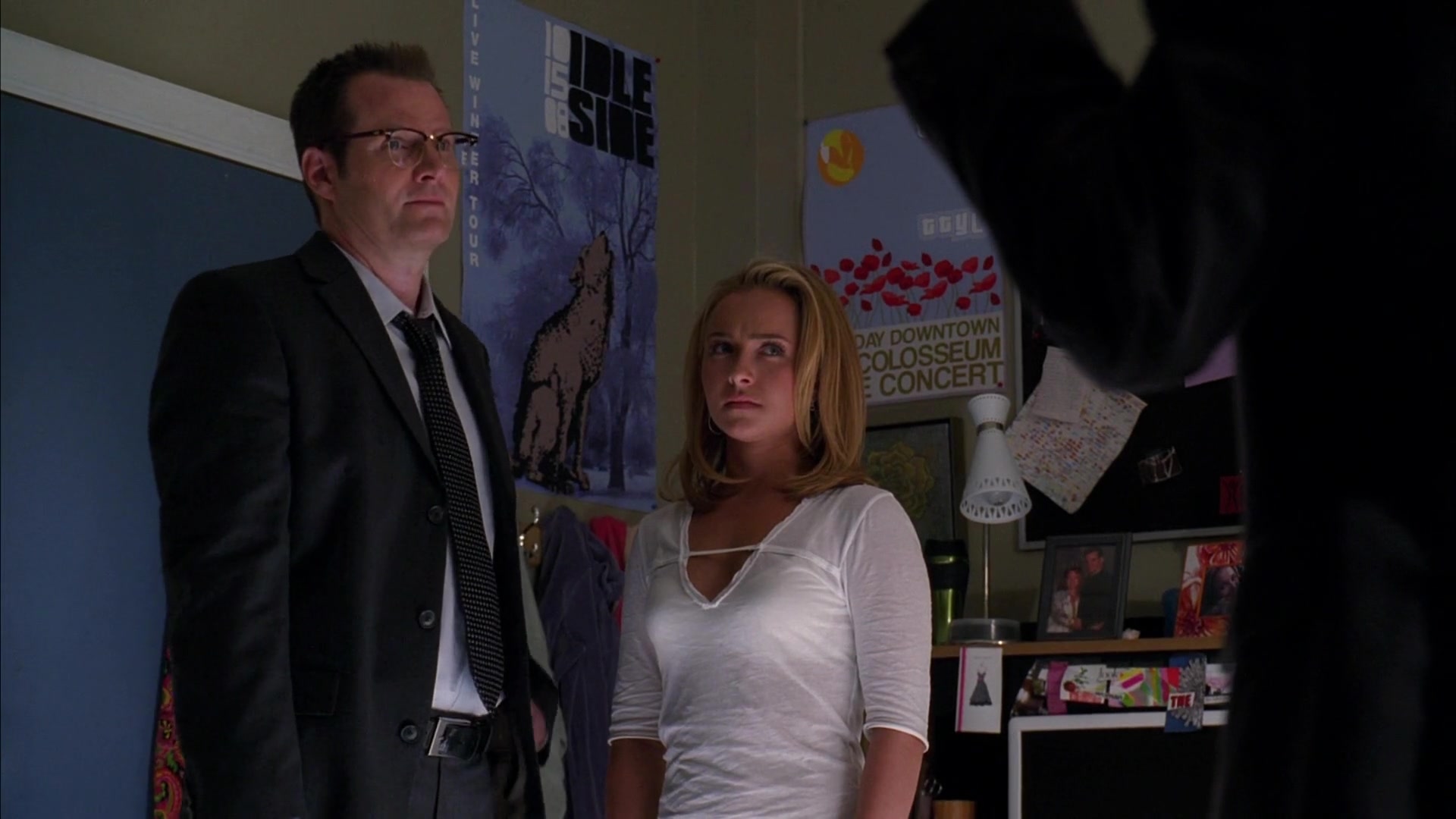 Heroes_S04E08_1080p_4200.jpg Heroes_S04E08_1080p_4200.jpg