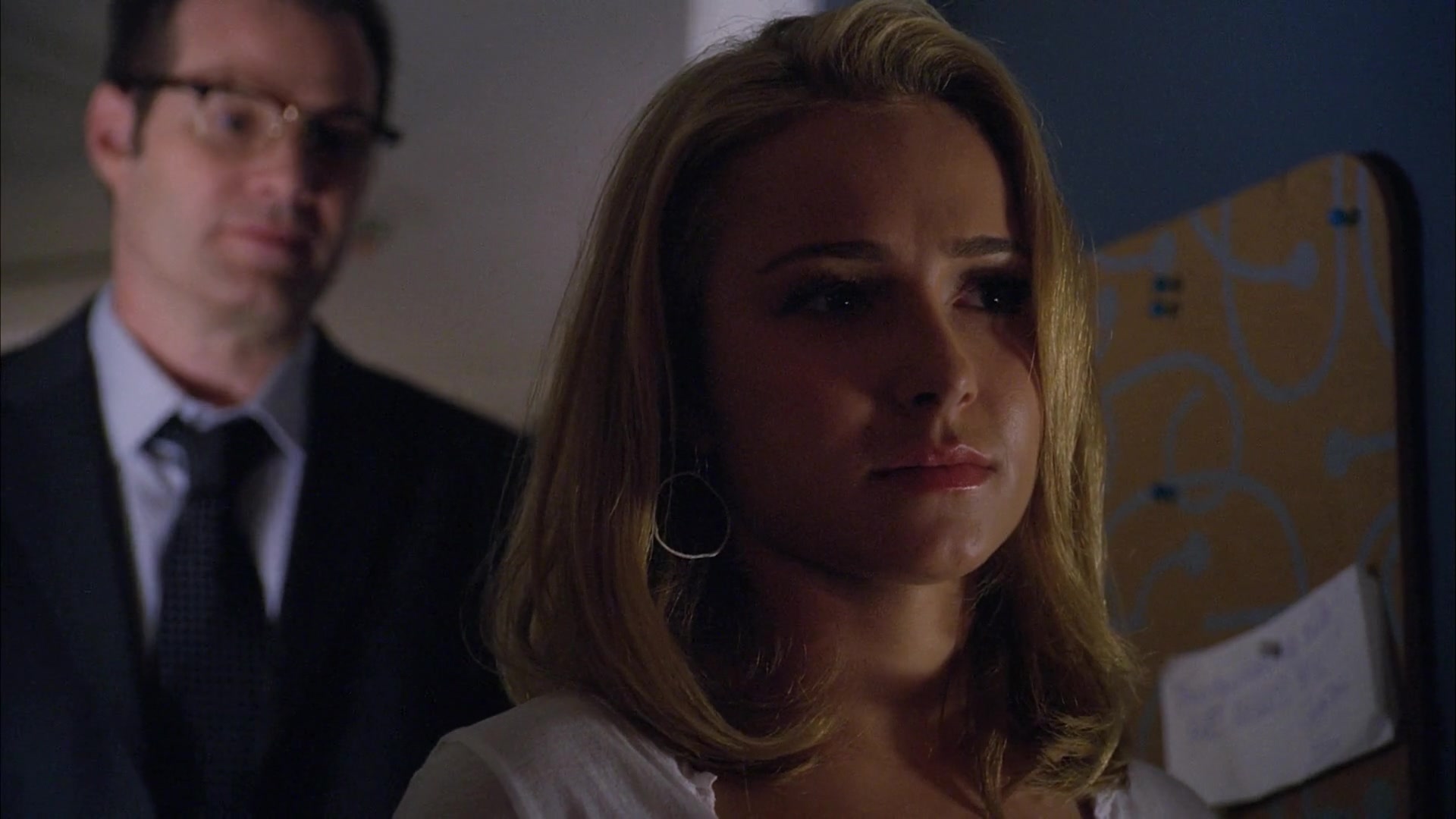 Heroes_S04E08_1080p_5151.jpg Heroes_S04E08_1080p_5151.jpg