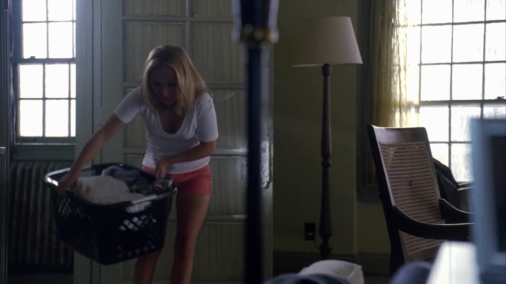 Heroes_S04E09_1080p_1131.jpg