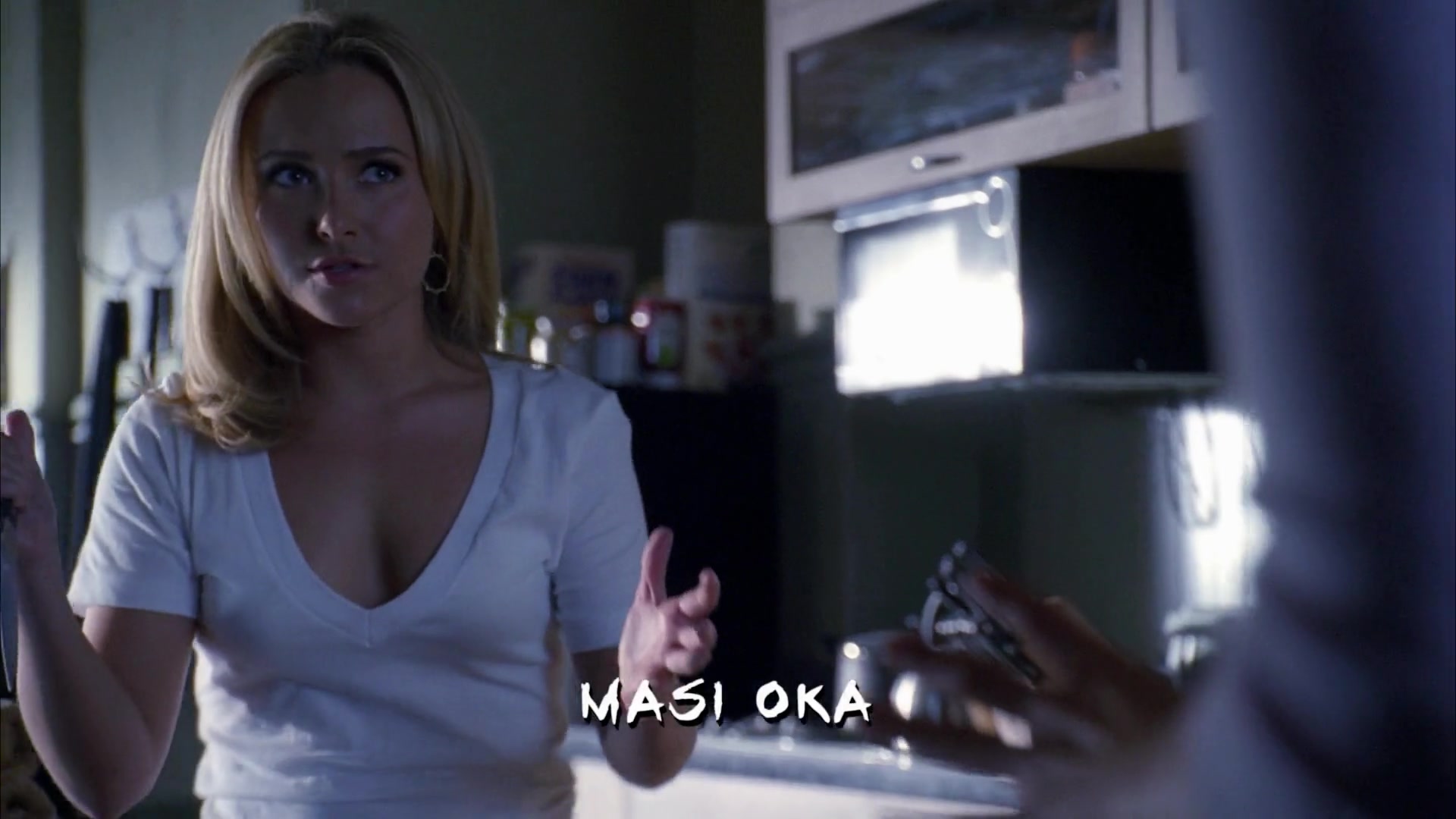 Heroes_S04E09_1080p_1192.jpg