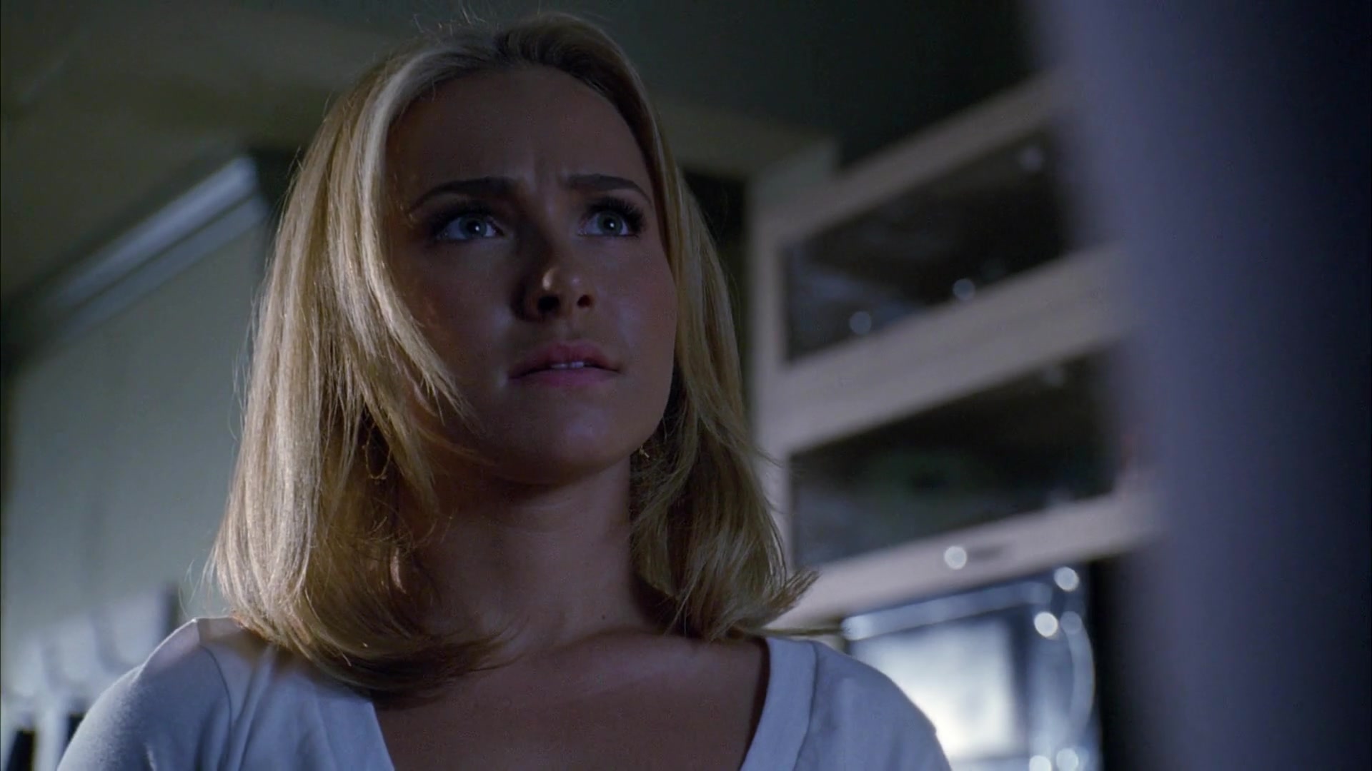Heroes_S04E09_1080p_1233.jpg Heroes_S04E09_1080p_1233.jpg