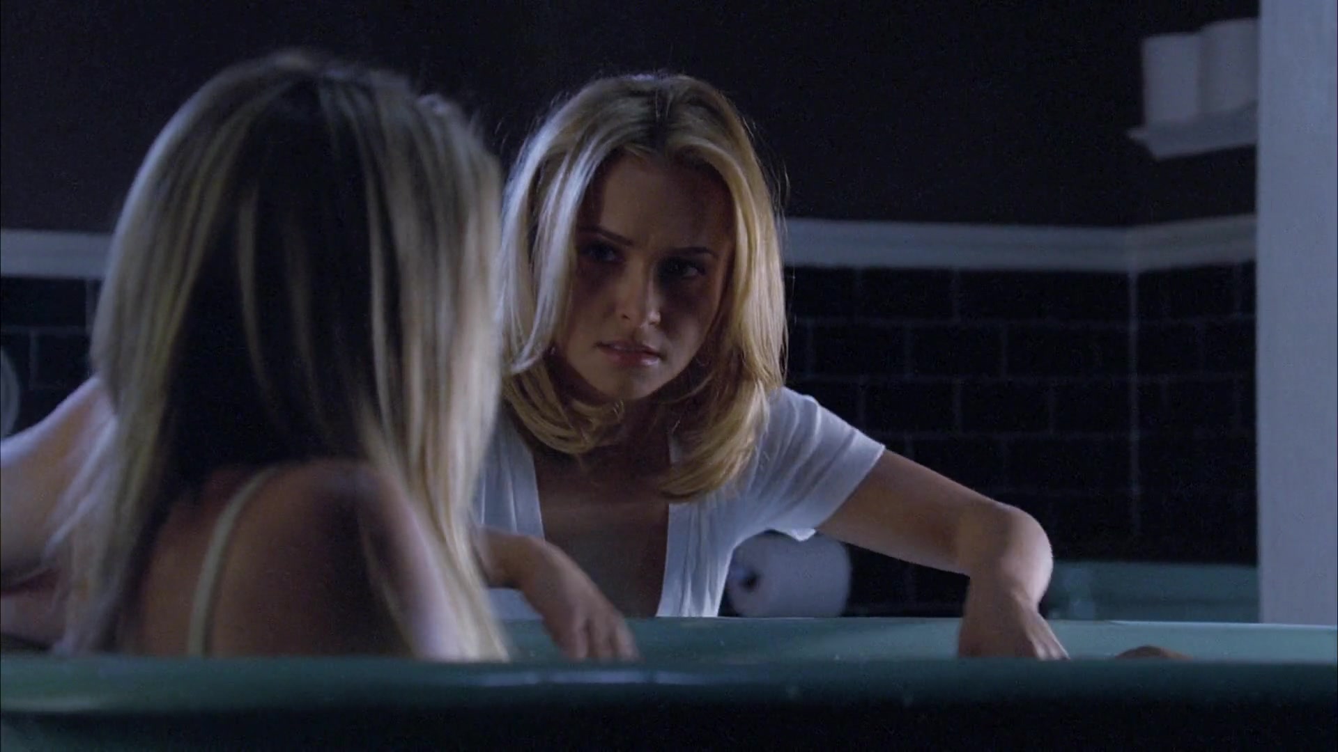 Heroes_S04E09_1080p_1731.jpg Heroes_S04E09_1080p_1731.jpg