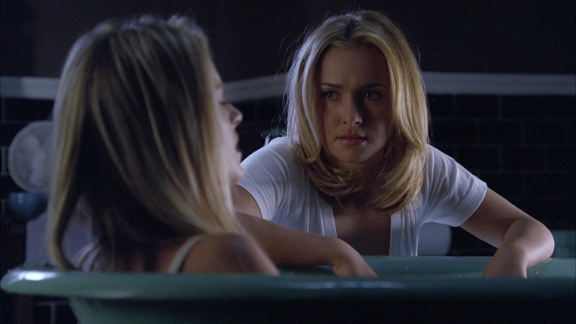 Heroes_S04E09_1080p_1740.jpg