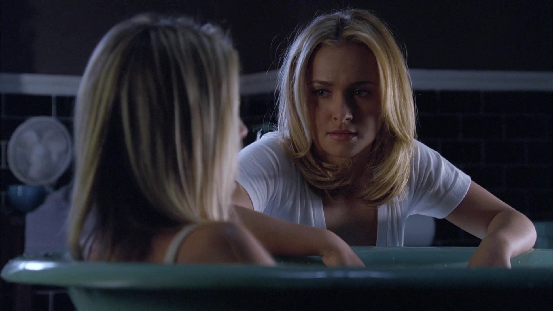 Heroes_S04E09_1080p_1742.jpg