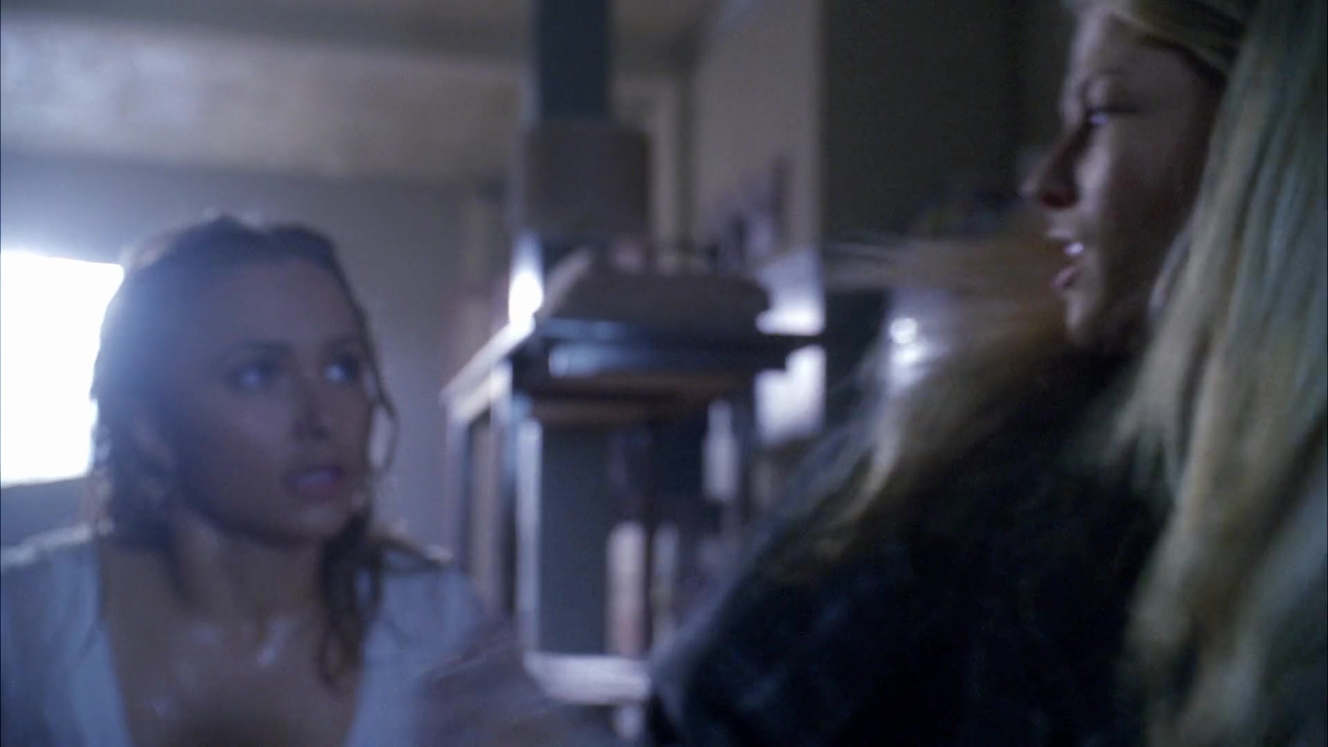 Heroes_S04E09_1080p_2325.jpg
