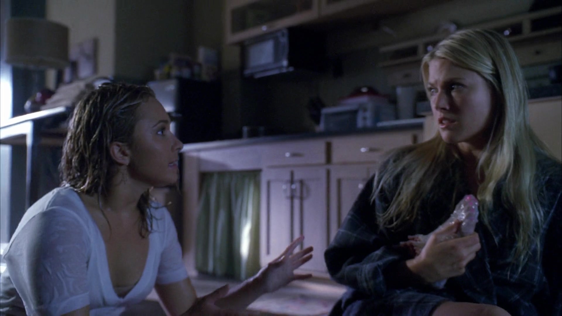 Heroes_S04E09_1080p_2333.jpg Heroes_S04E09_1080p_2333.jpg