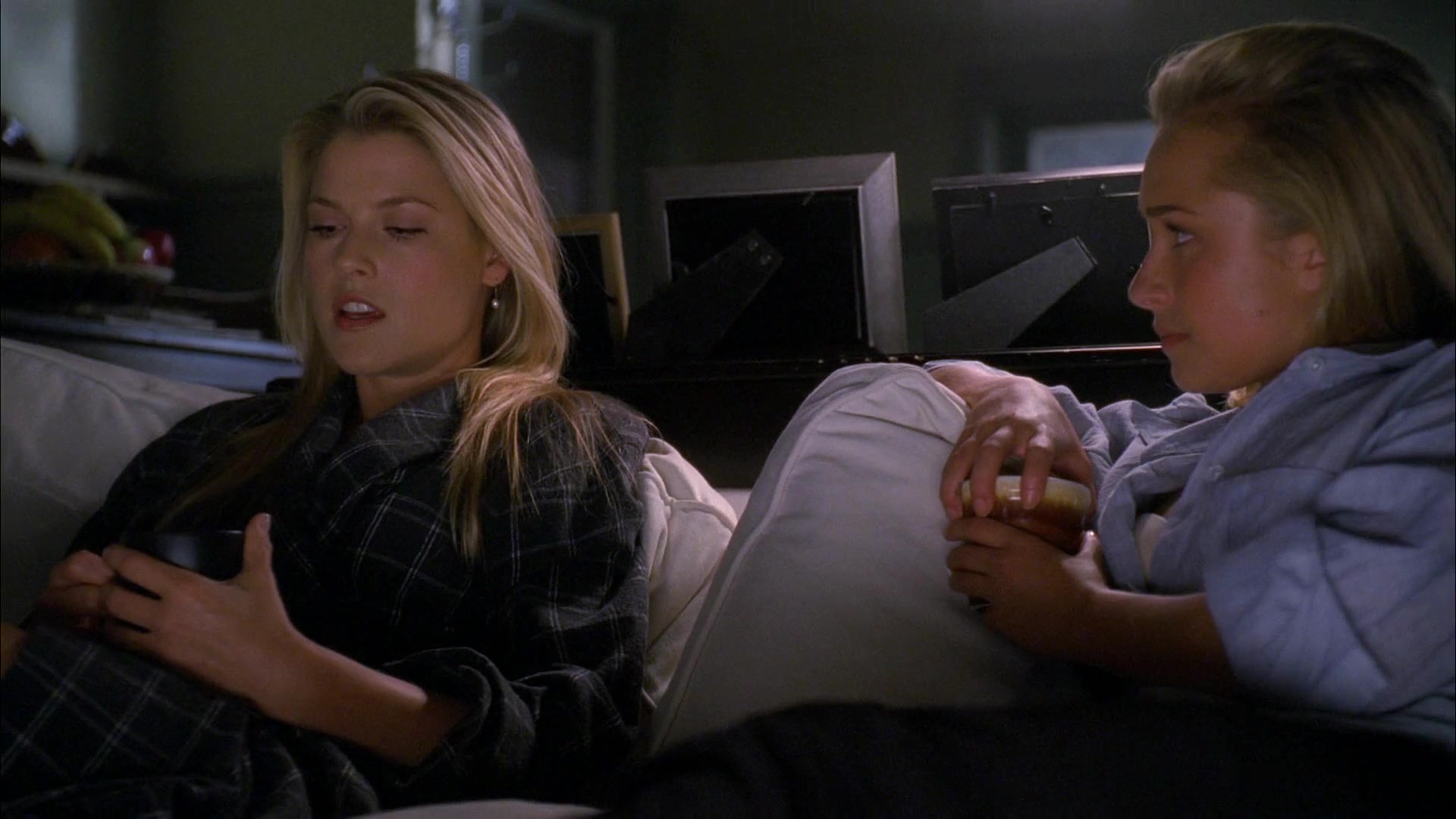 Heroes_S04E09_1080p_4645.jpg Heroes_S04E09_1080p_4645.jpg