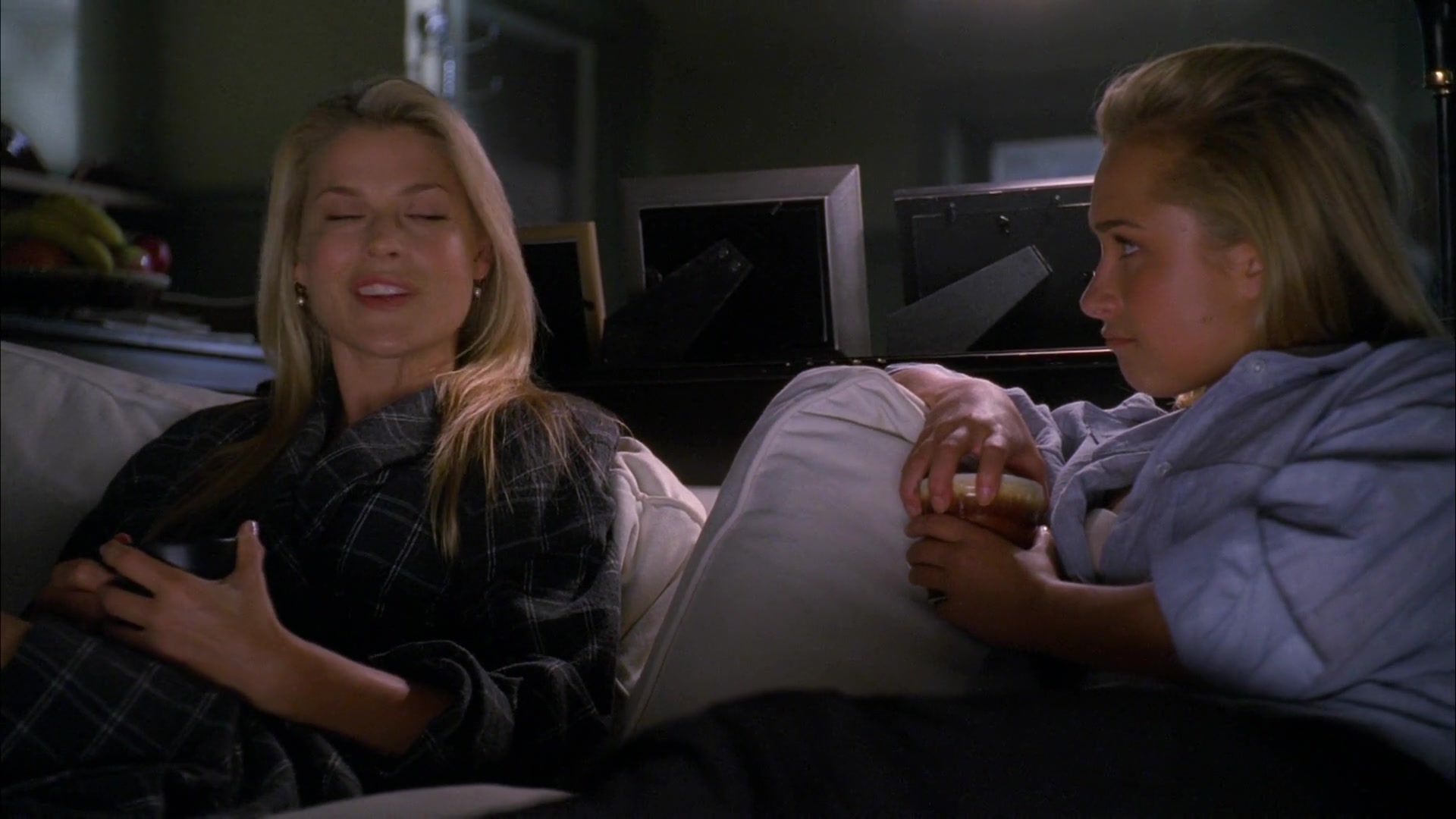 Heroes_S04E09_1080p_4663.jpg