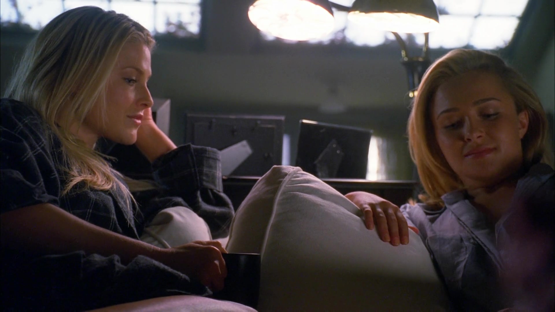 Heroes_S04E09_1080p_4785.jpg